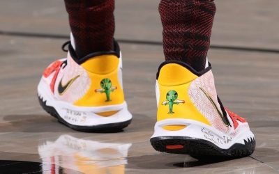 kyrie irving shoes pe