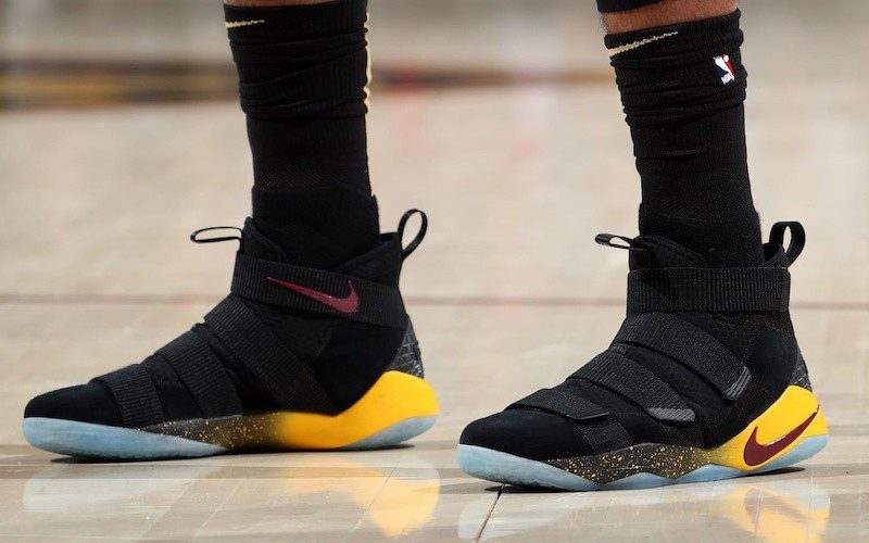 bandera Sin alterar Primero Nike Zoom LeBron Soldier 11 | NBA Shoes Database